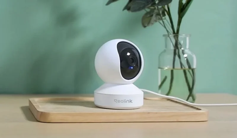 Reolink E1 4MP PT Indoor Wi-Fi Security Camera