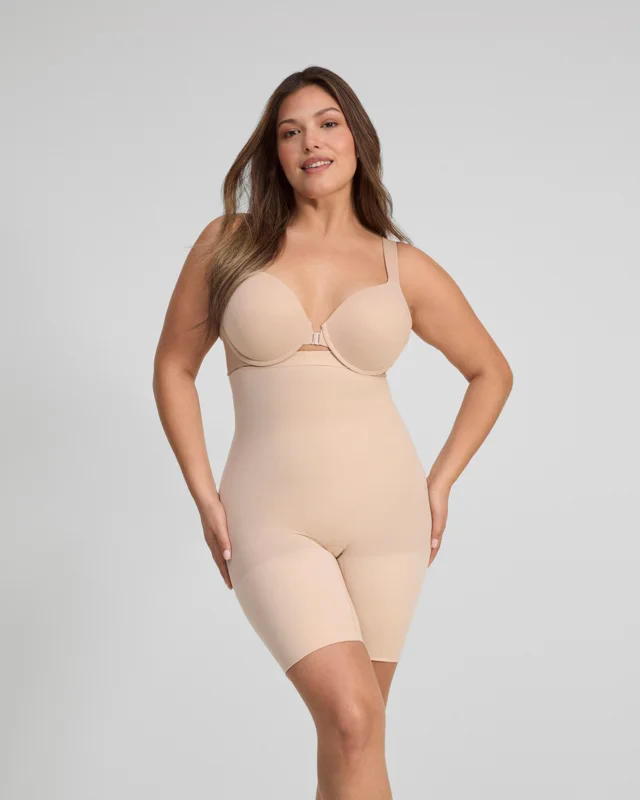 Power Mid-Thigh Short – Seamless, High-Waist