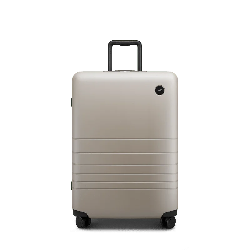 Check-In Medium