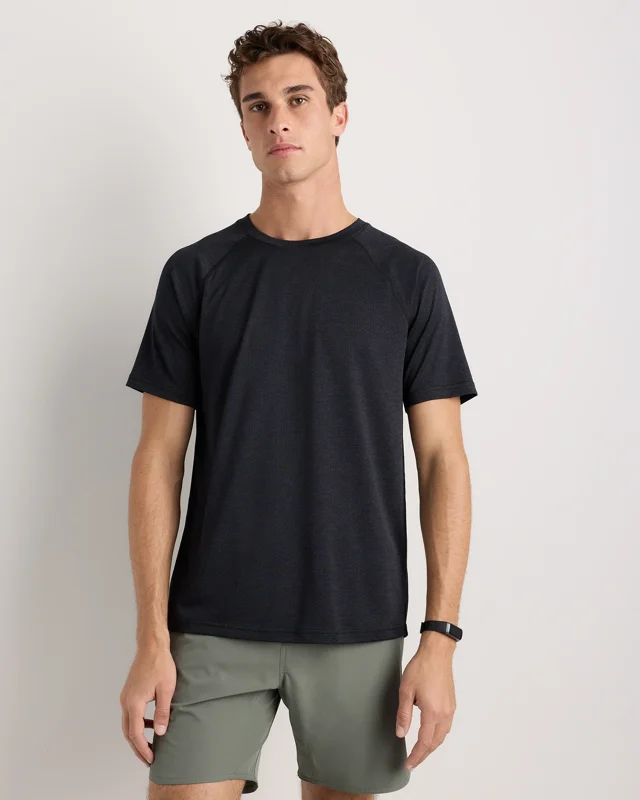 Mesh Performance Training Tee in Heather Black