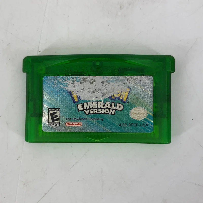 Pokemon Emerald (Nintendo GameBoy Advance, 2005)