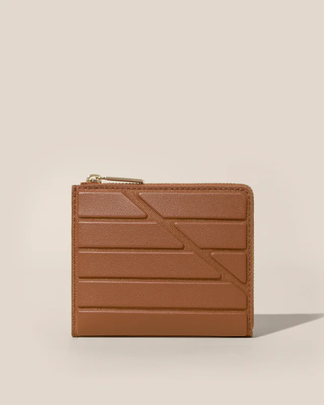 The Vicuna Zip Wallet - Vicuna